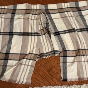 Plaid Wrap in Neutral Tones